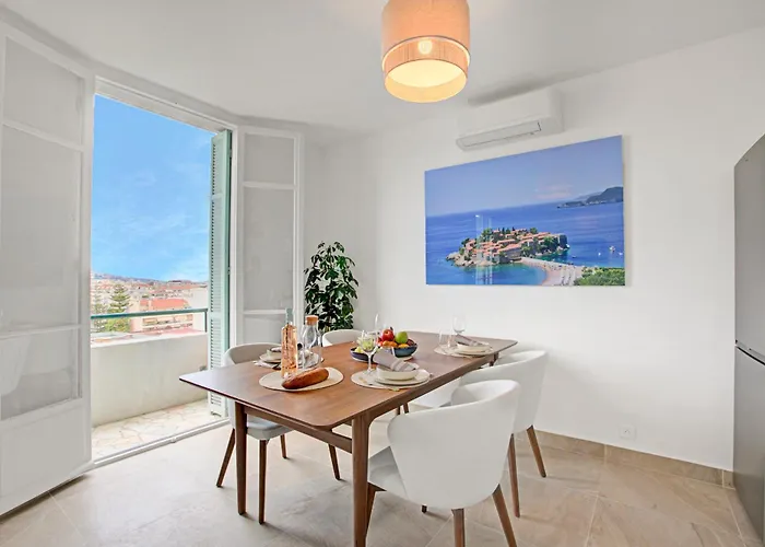 דירה Modern With View - Happy *