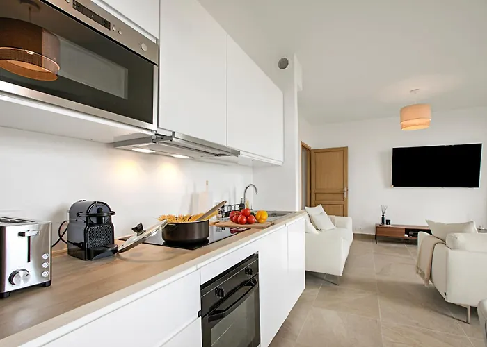 Modern With View - Happy Nice